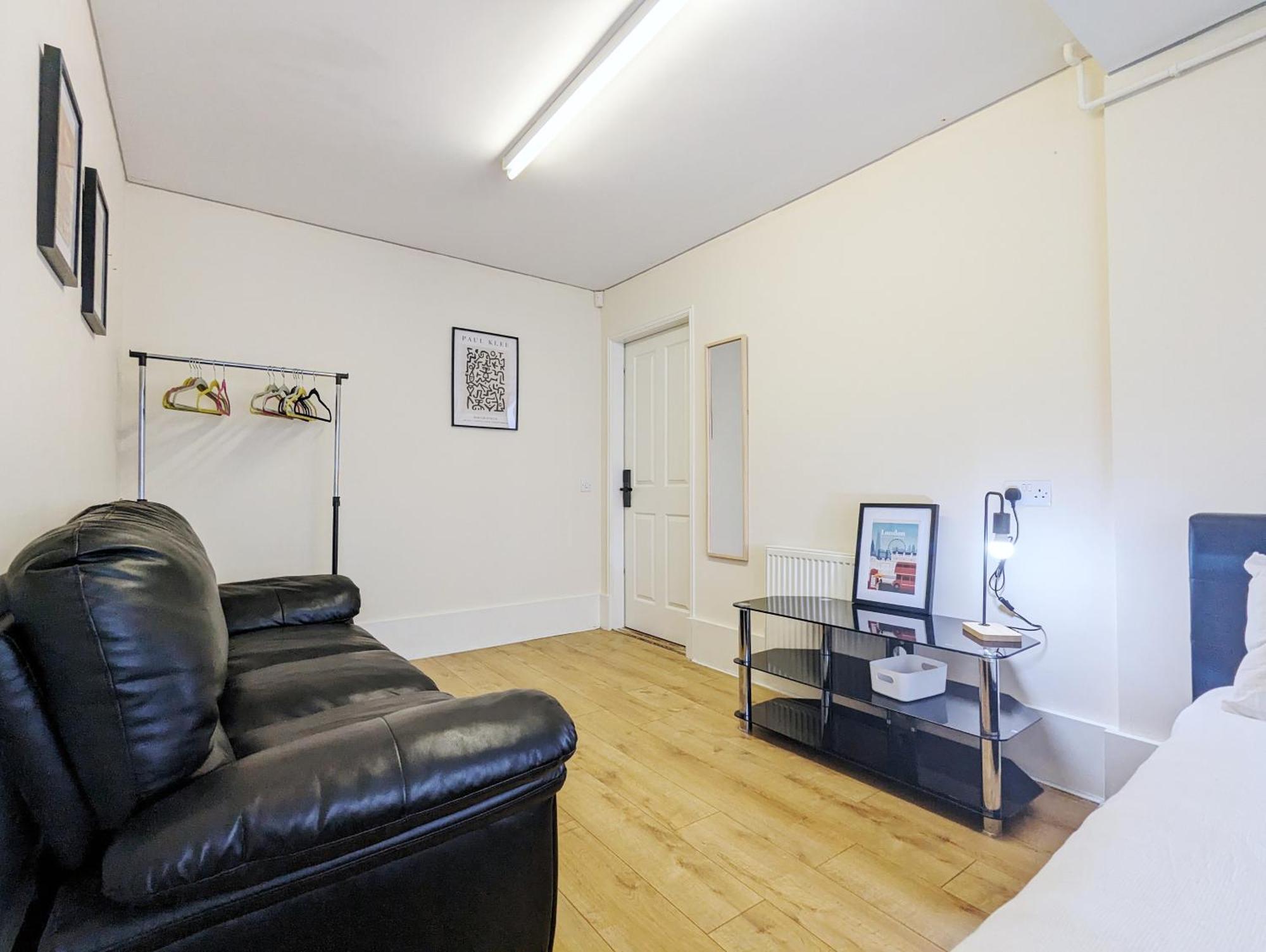 Guest Rooms Near City Centre & Dock Free Parking Liverpool Exteriör bild