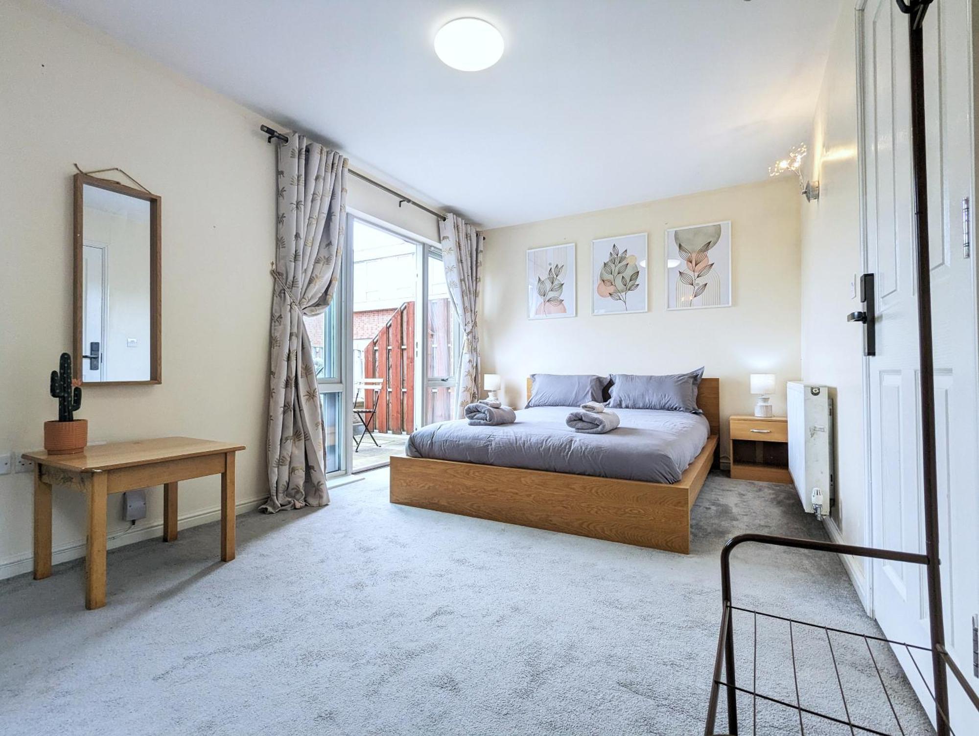 Guest Rooms Near City Centre & Dock Free Parking Liverpool Exteriör bild